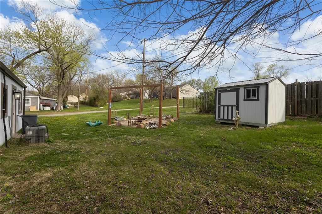 4603 WOOD Avenue — photo 16