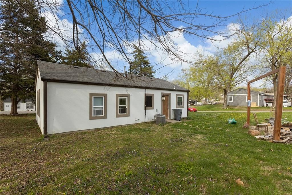 4603 WOOD Avenue — photo 17