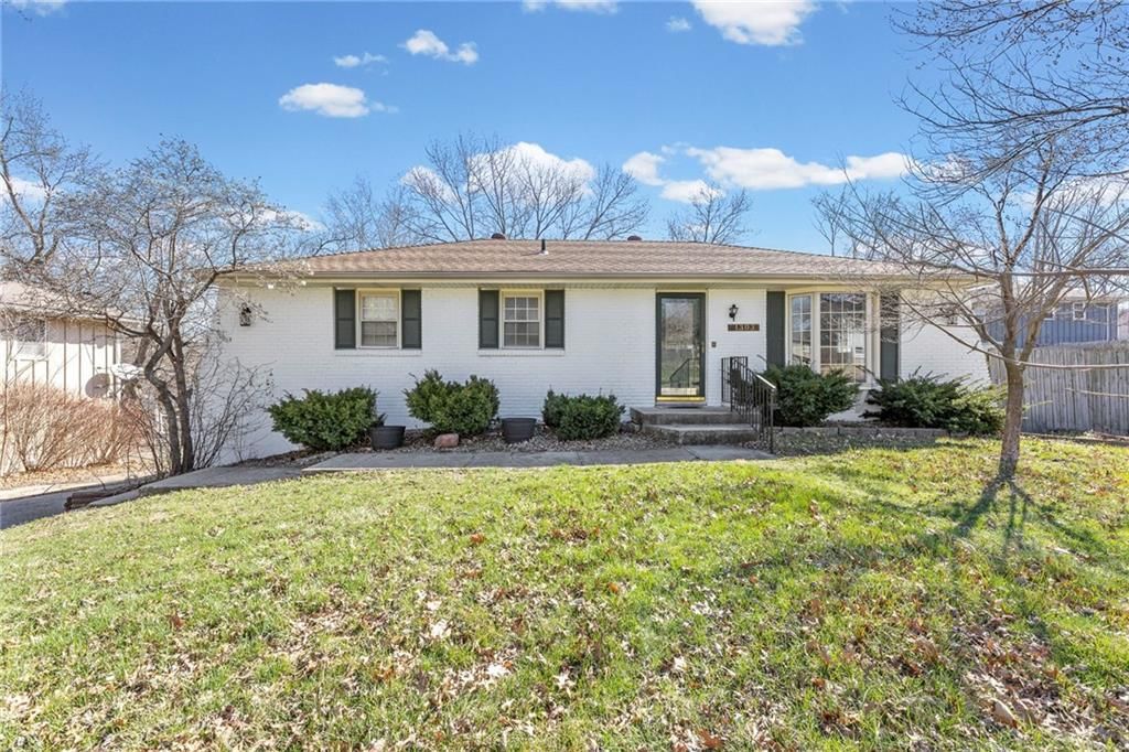 1303 Milwaukee Street, Excelsior Springs, MO