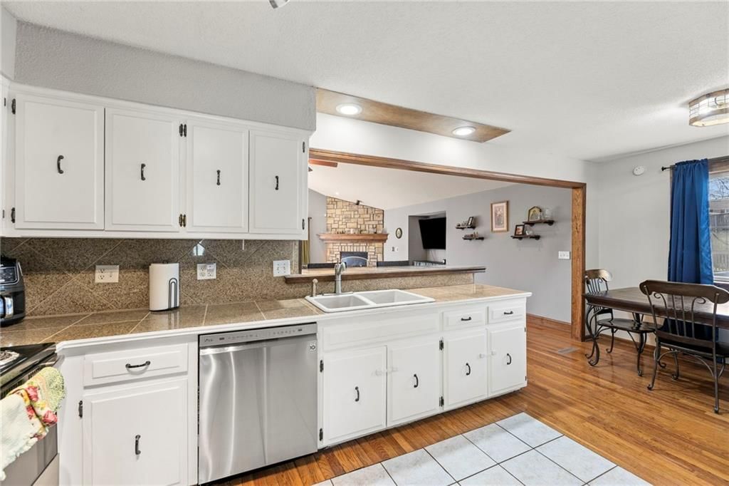 1303 Milwaukee Street — photo 12