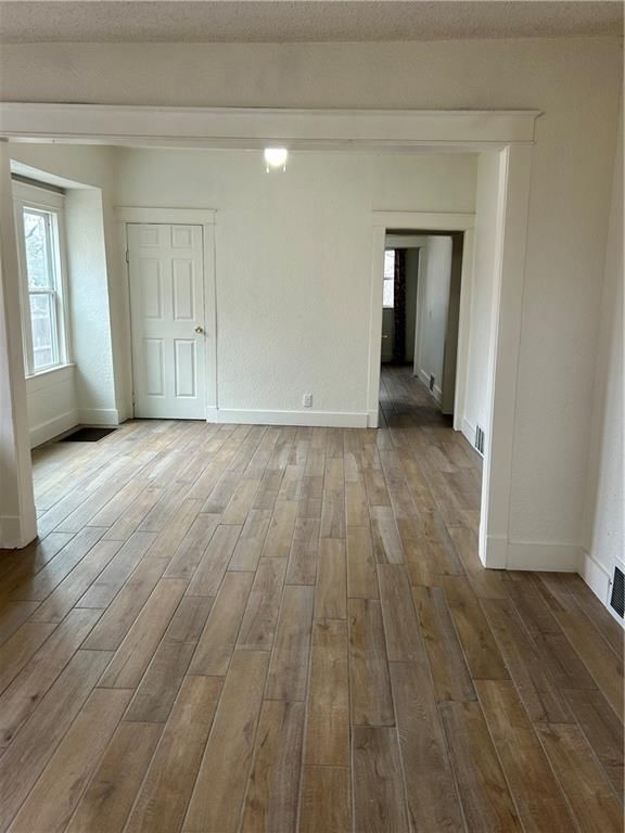 2326 Poplar Avenue — photo 8