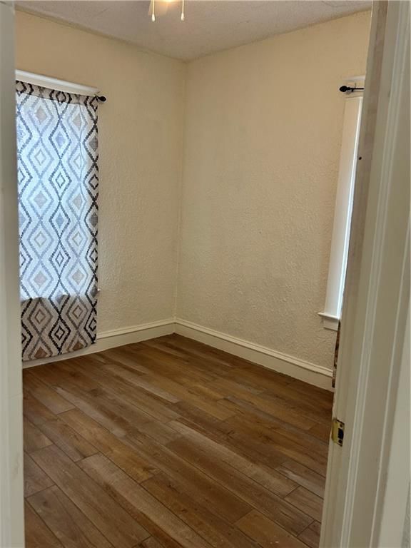 2326 Poplar Avenue — photo 9