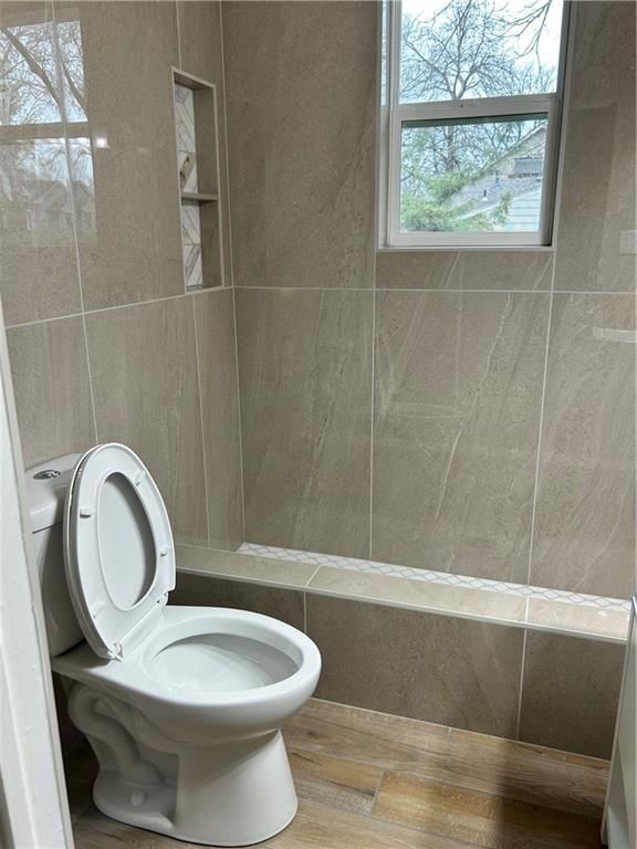 2326 Poplar Avenue — photo 13