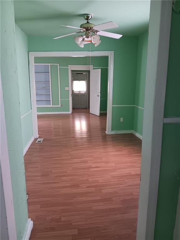 537 S CEDAR Avenue — photo 13