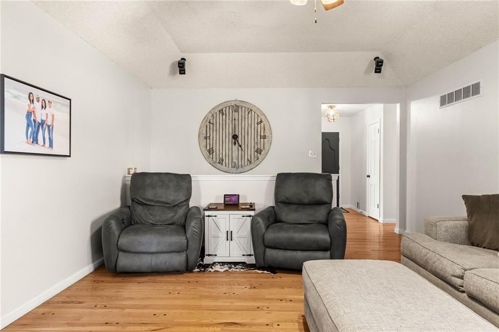 14611 E 43RD Terrace — photo 7