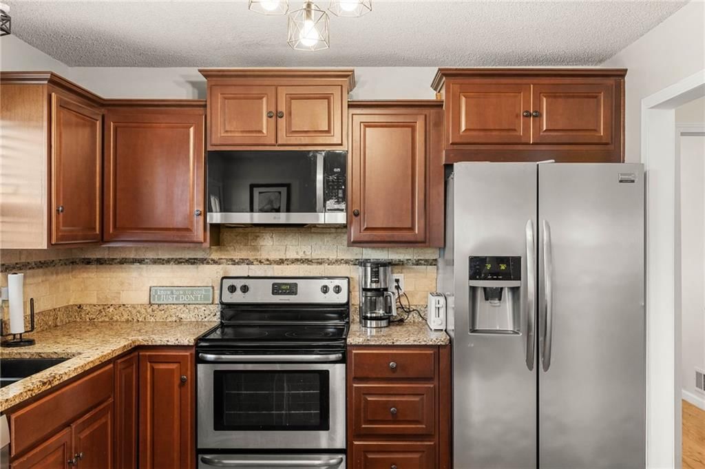 14611 E 43RD Terrace — photo 11