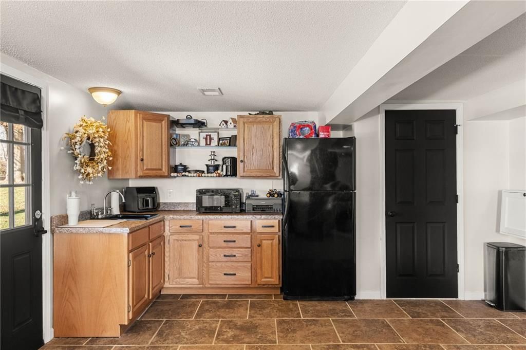 14611 E 43RD Terrace — photo 33