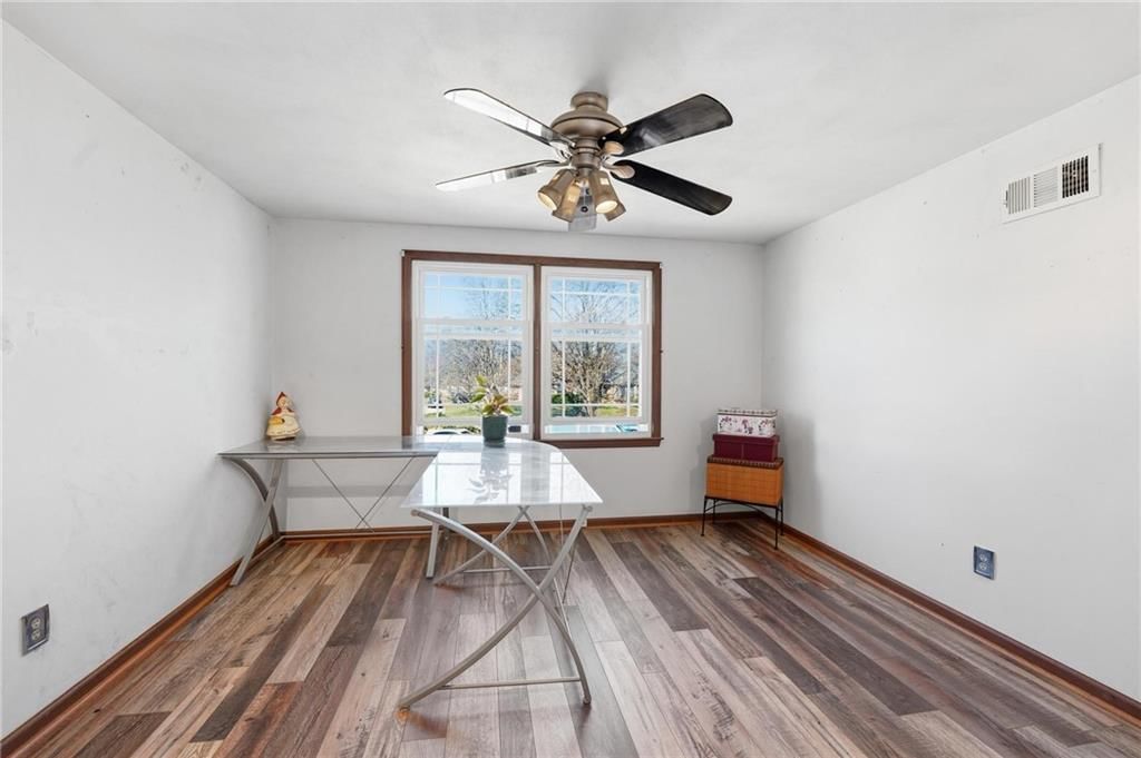 9721 Winslow Place — photo 33