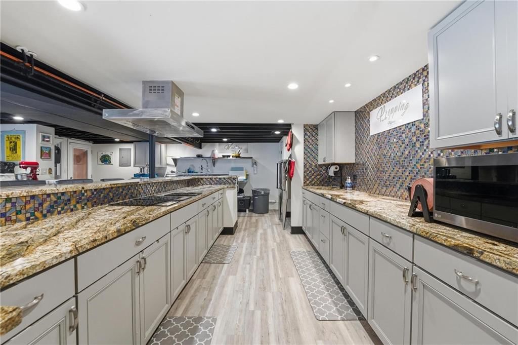 9721 Winslow Place — photo 36