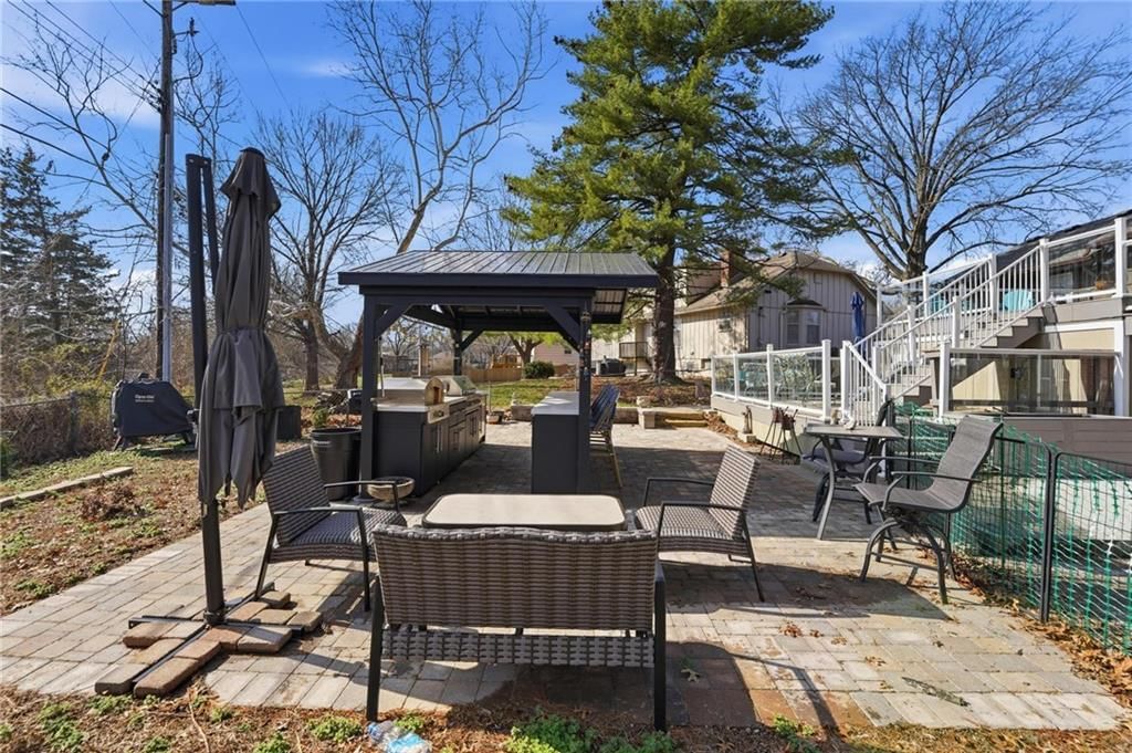 9721 Winslow Place — photo 48