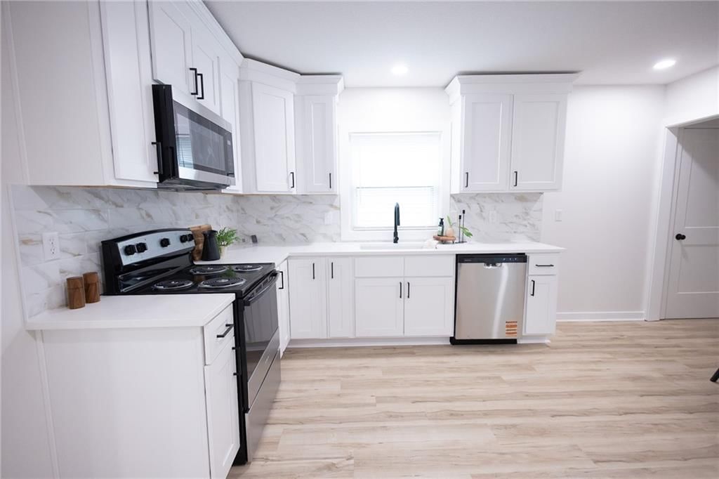 1306 Appleton Avenue — photo 7
