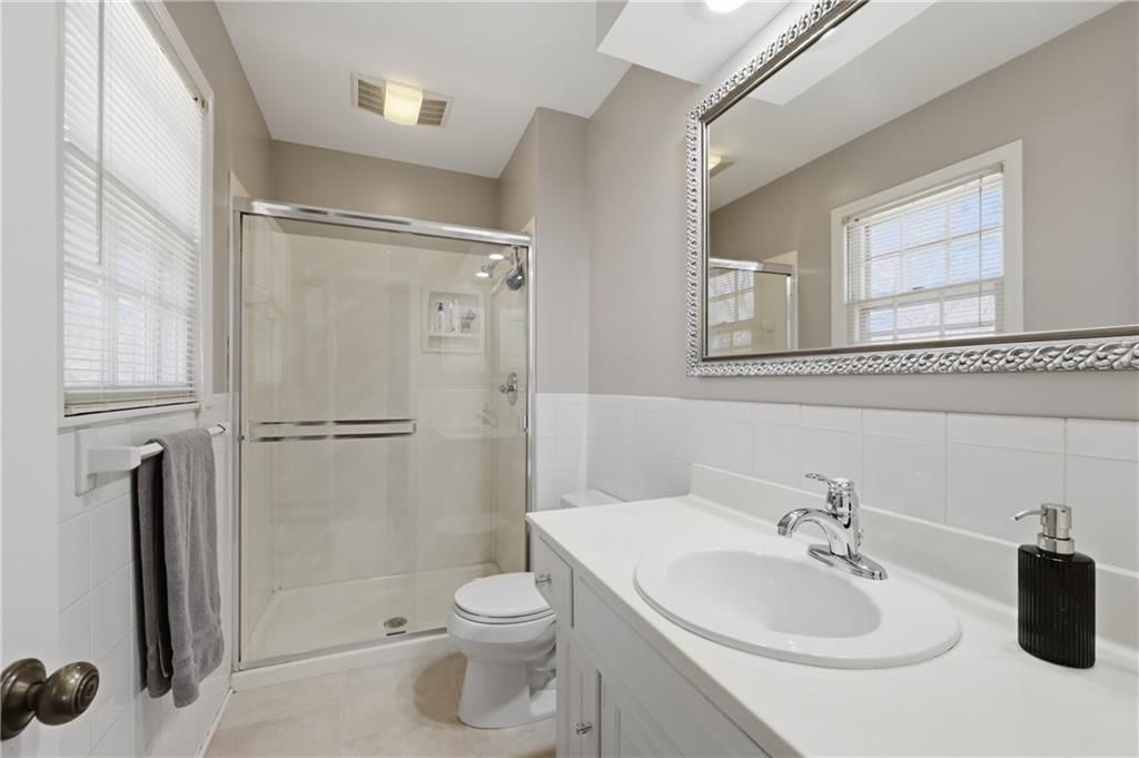 8108 W 72nd Street — photo 13