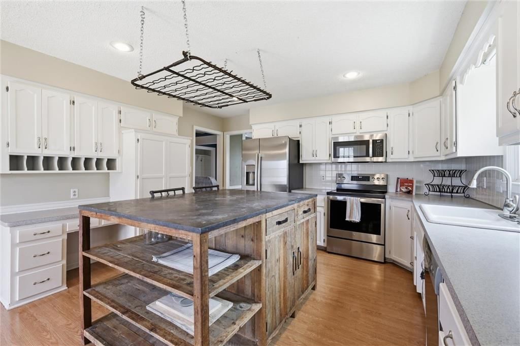 1206 Campbell Street — photo 13