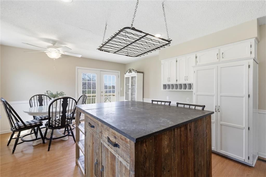 1206 Campbell Street — photo 14