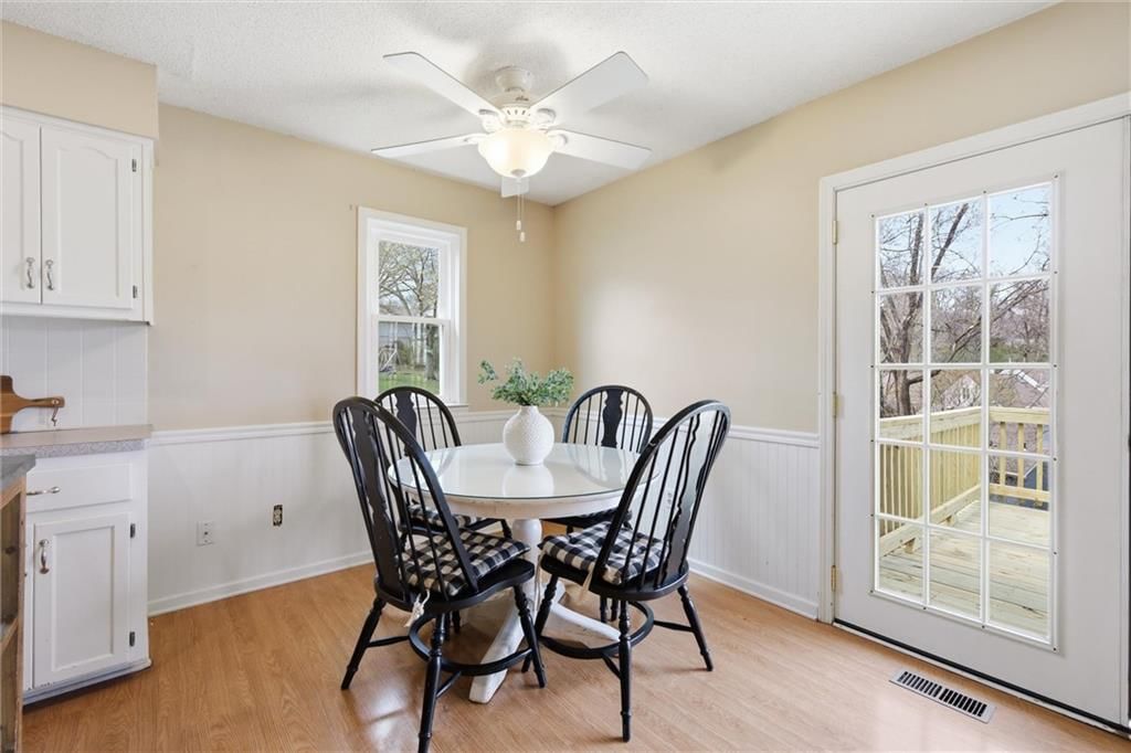 1206 Campbell Street — photo 15