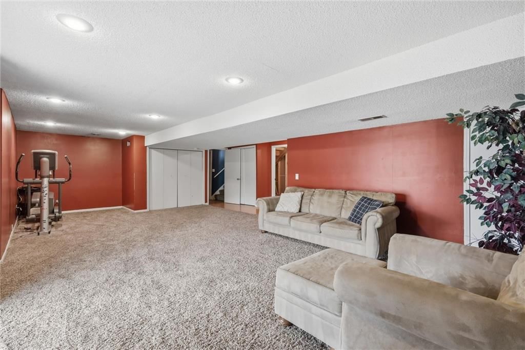 1206 Campbell Street — photo 30