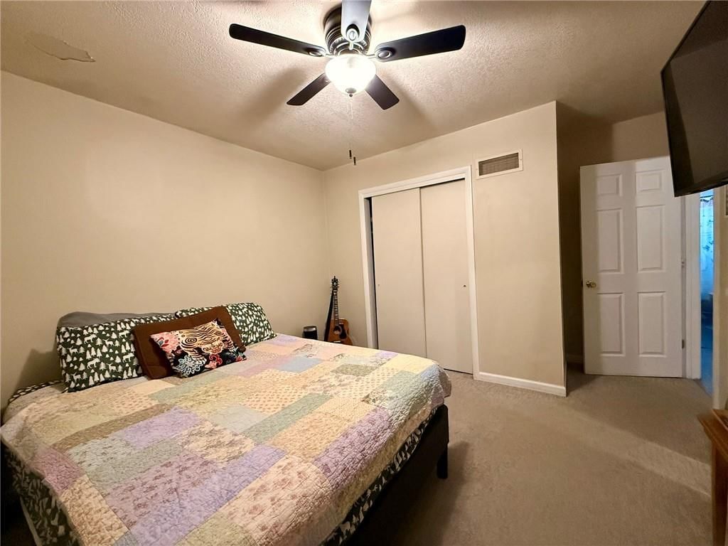 5821 N Colorado Avenue — photo 15