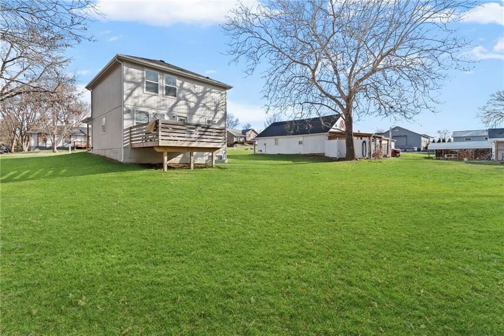 3611 NE 82nd Street — photo 34