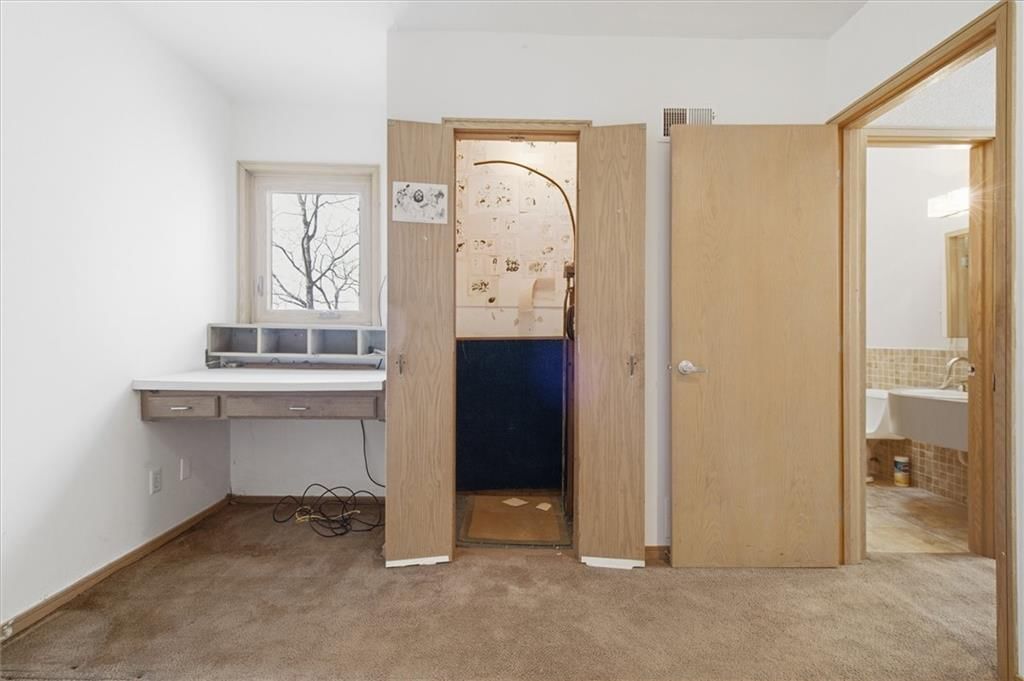 125 Lakeshore Drive S — photo 31