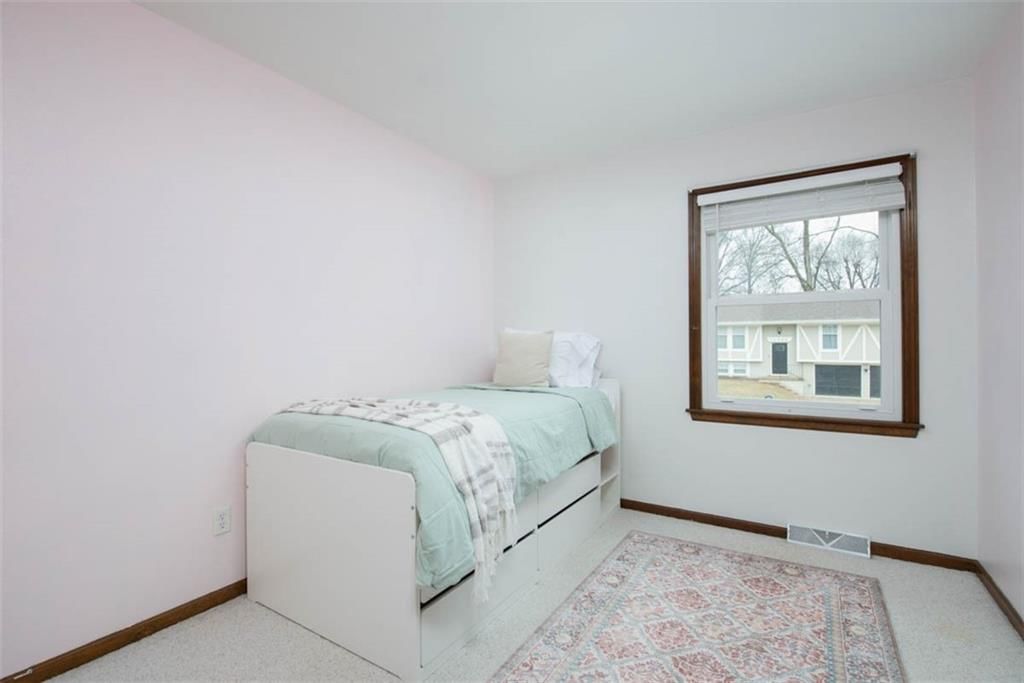 16909 E 3rd St South N/A — photo 20