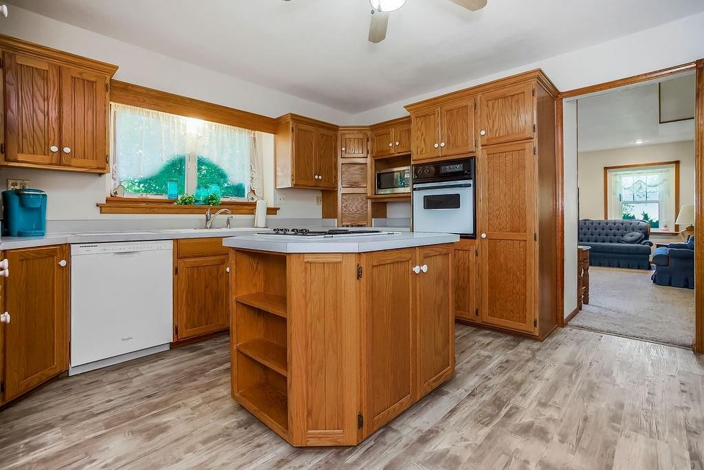 16321 Hildebrandt Road — photo 9