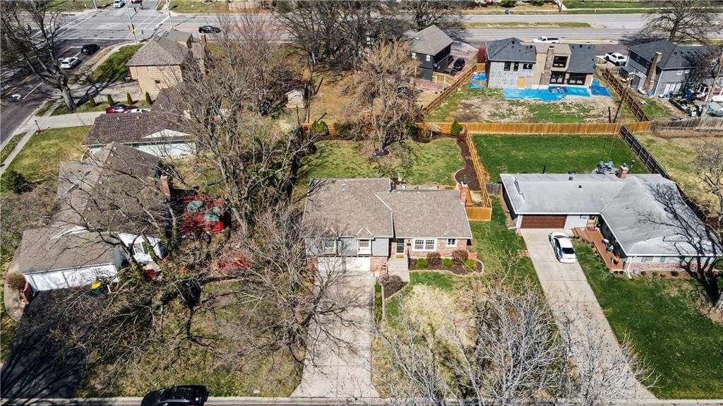 7808 W 95th Terrace — photo 30