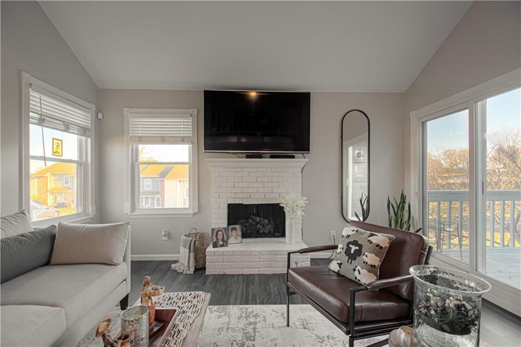 282 NE Bayview Drive — photo 7