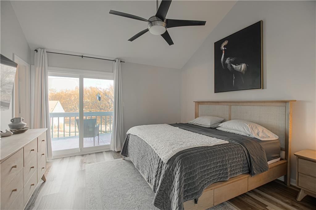 282 NE Bayview Drive — photo 18