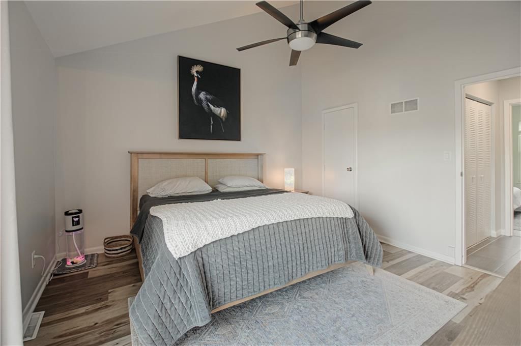 282 NE Bayview Drive — photo 19