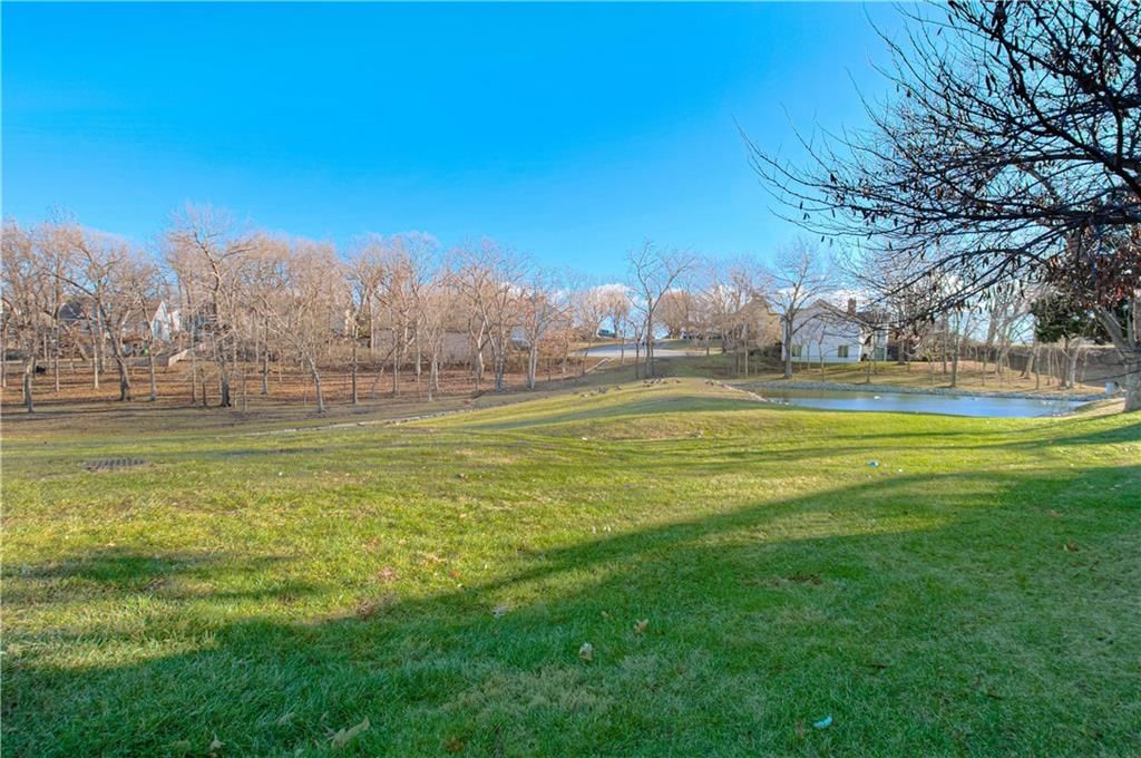 282 NE Bayview Drive — photo 35