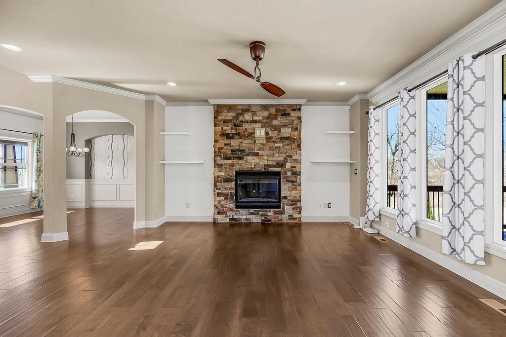 9726 Apple Blossom Lane — photo 9