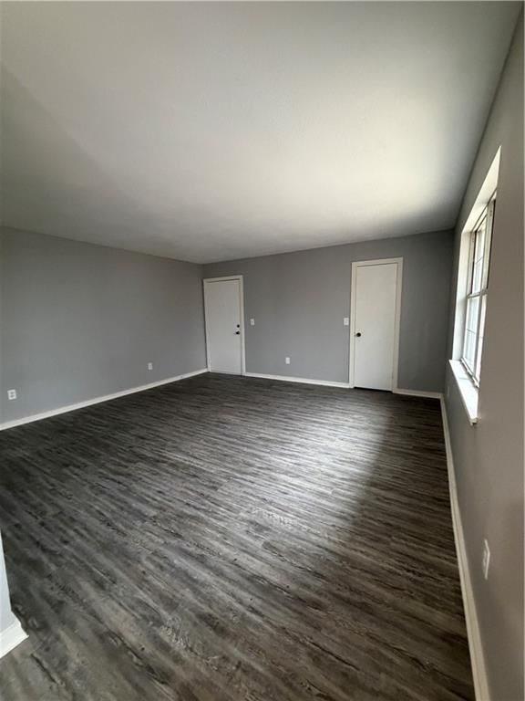8208 Chas Circle — photo 4