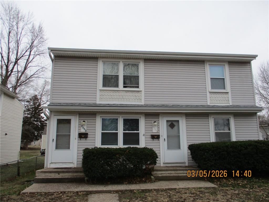 208 E Kay Street, Lansing, KS