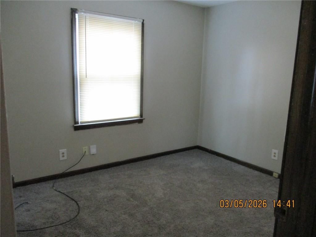 208 E Kay Street — photo 7