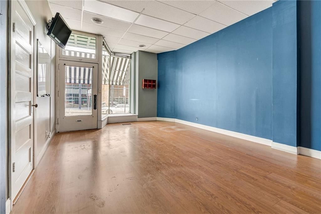 126 N 8th Street — photo 8