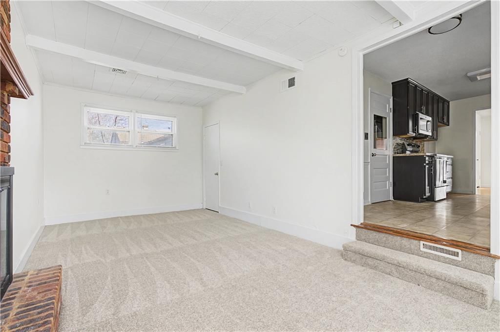 7120 Roe Avenue — photo 10