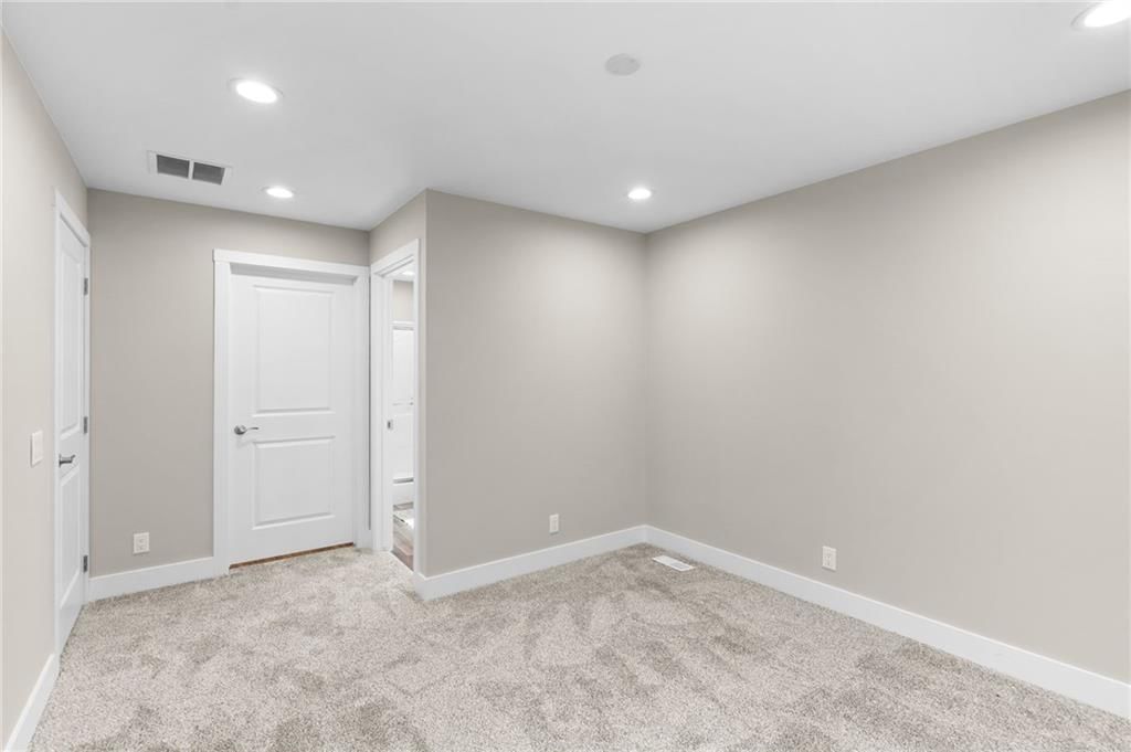 2726 N 21st Place — photo 14