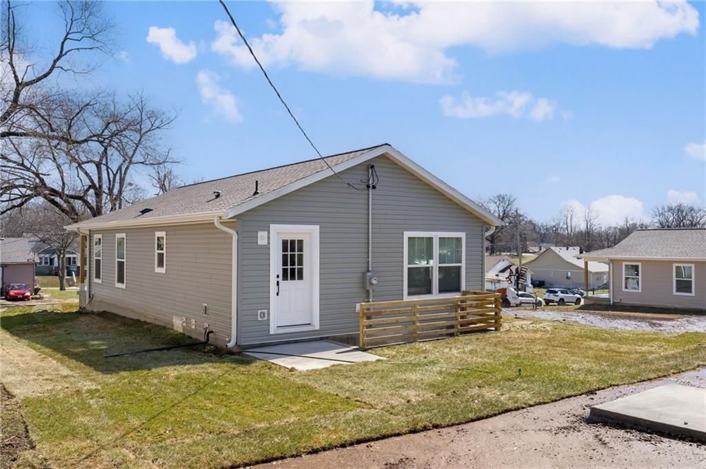 2726 N 21st Place — photo 29