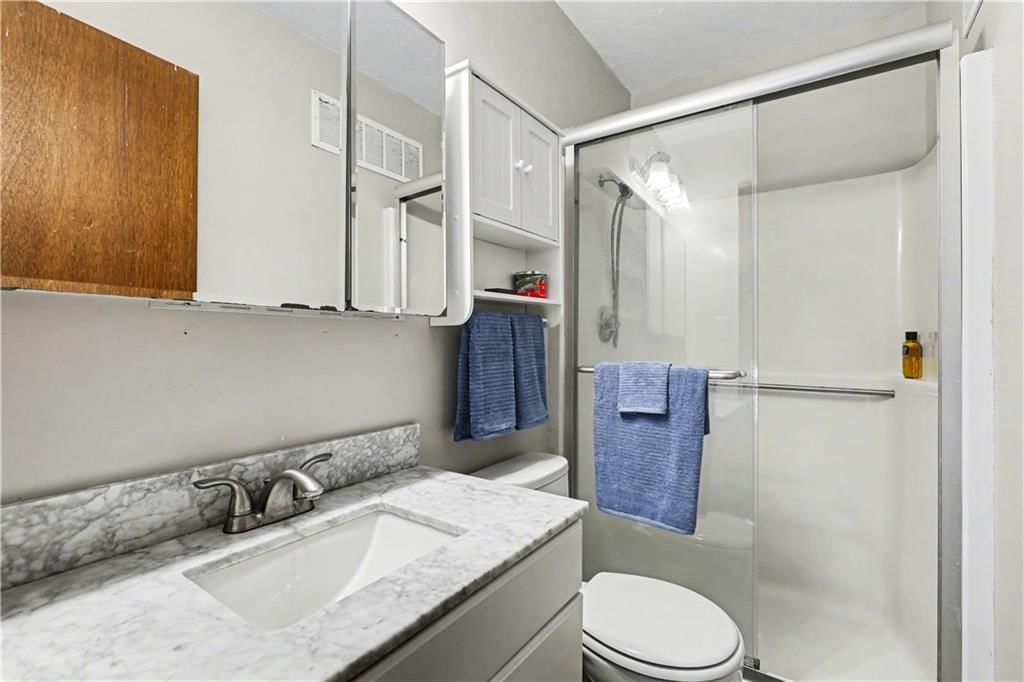 10425 N Baltimore Avenue — photo 16