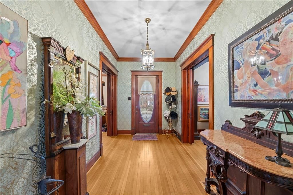 107 E Peoria Street — photo 7
