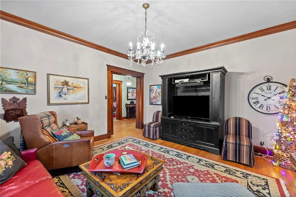107 E Peoria Street — photo 14