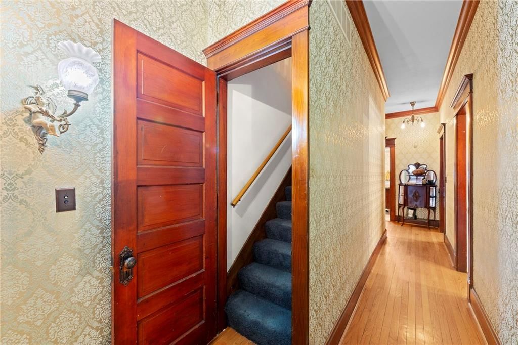 107 E Peoria Street — photo 25