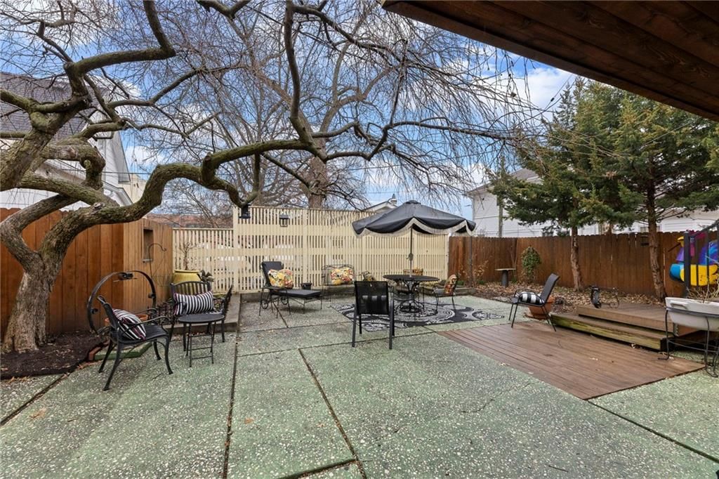 107 E Peoria Street — photo 44