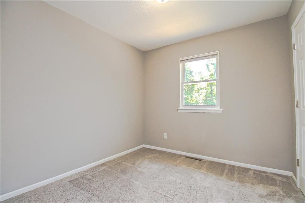 5411 E 100th Street — photo 10