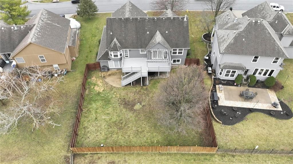 2328 SW River Spring Road — photo 3