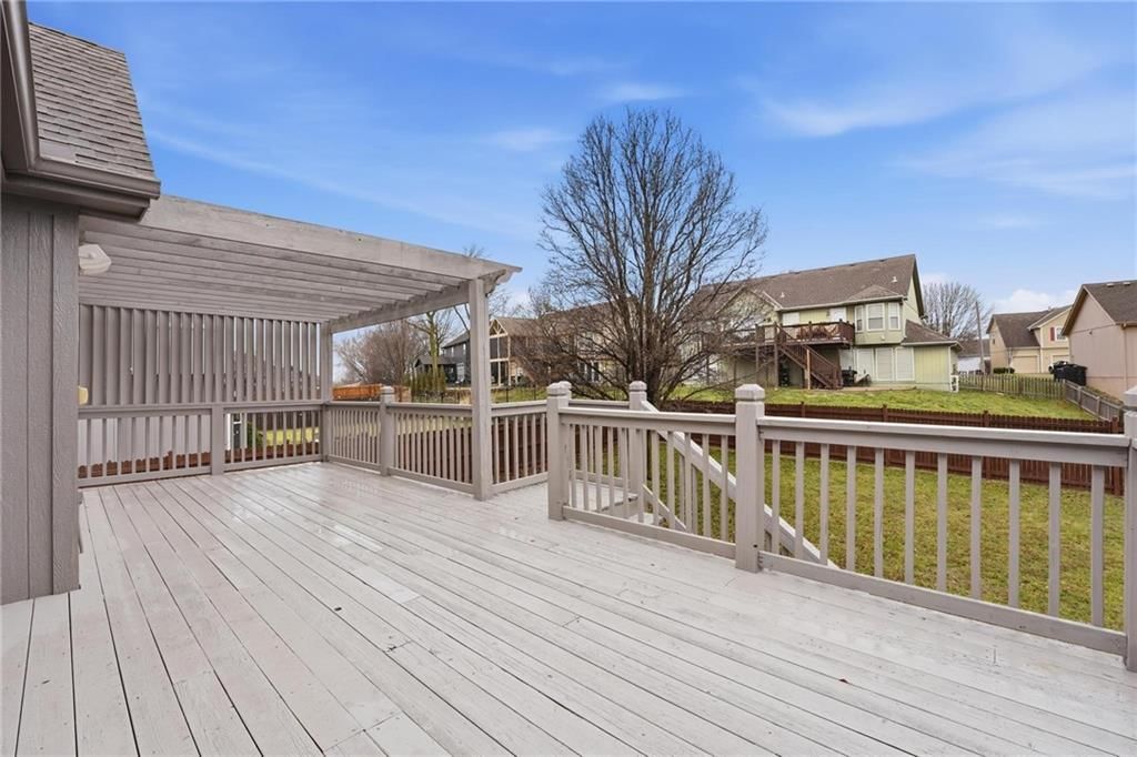 2328 SW River Spring Road — photo 36