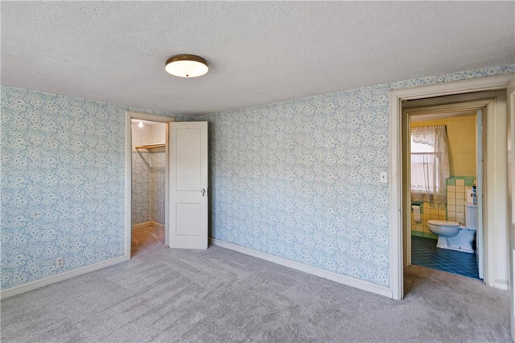 6811 Oak Street — photo 23