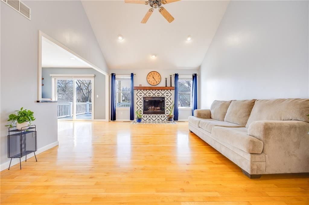 540 Bently Drive — photo 9