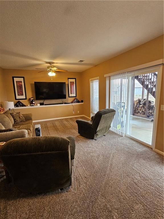 211 Essex Drive — photo 9