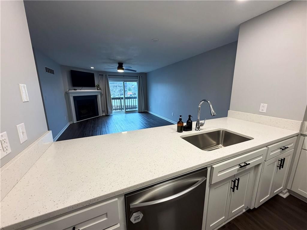 4986 W 60th Terrace — photo 4